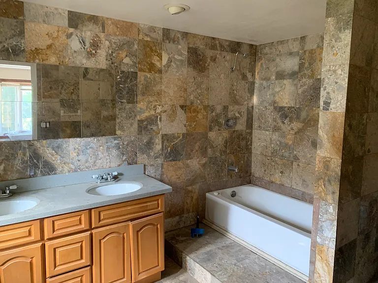 25181 Campus Dr — Photo 7