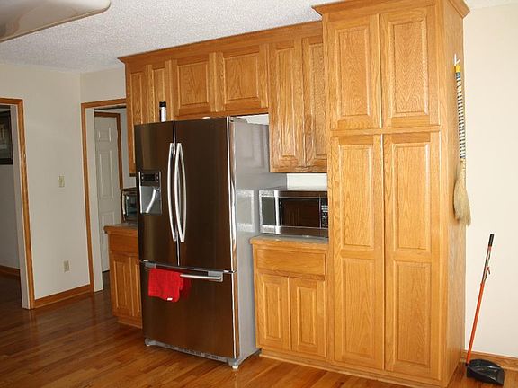 5th image of 190 Owsley Dr