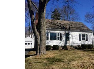 90 Tobey Ave, Windsor, CT 06095