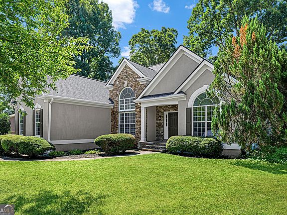 2nd image of 2333 Ettas Cir SE