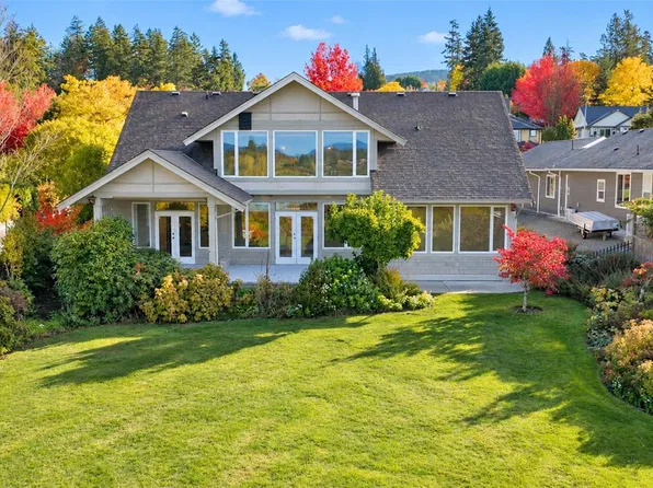 6086 Sterling Dr, North Cowichan, BC V9L 5N2