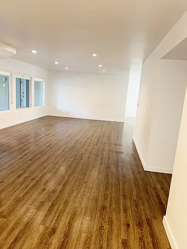 Beverly Hills apartment Photo 1