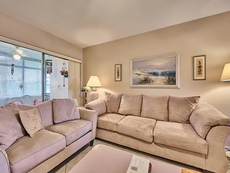 2804 Crosley Dr E #F — Photo 13