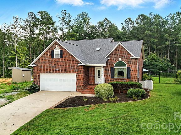 4th image of 157 Whittington Ridge Dr