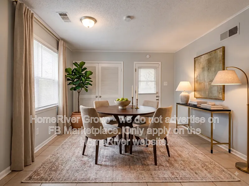 3 bed, 1.0 bath, 1034 sqft, $1,325 — Photo 3