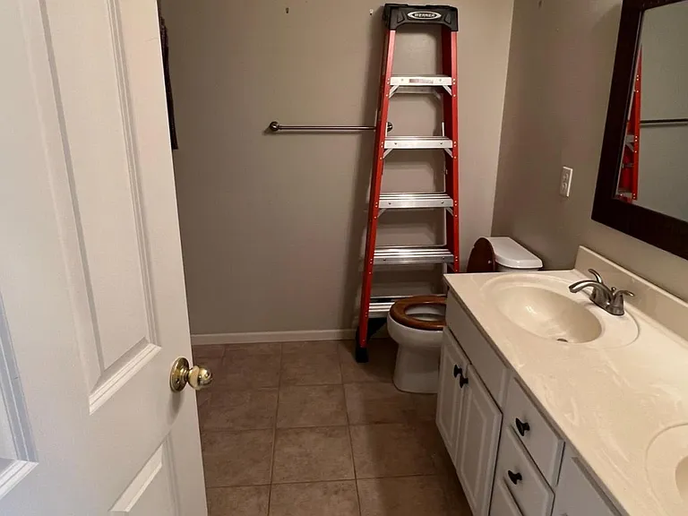 7866 Old Carriage Ct #7866 — Photo 25