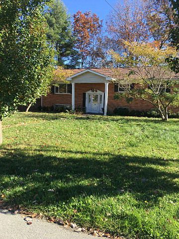 1st image of 105 Homewood Dr