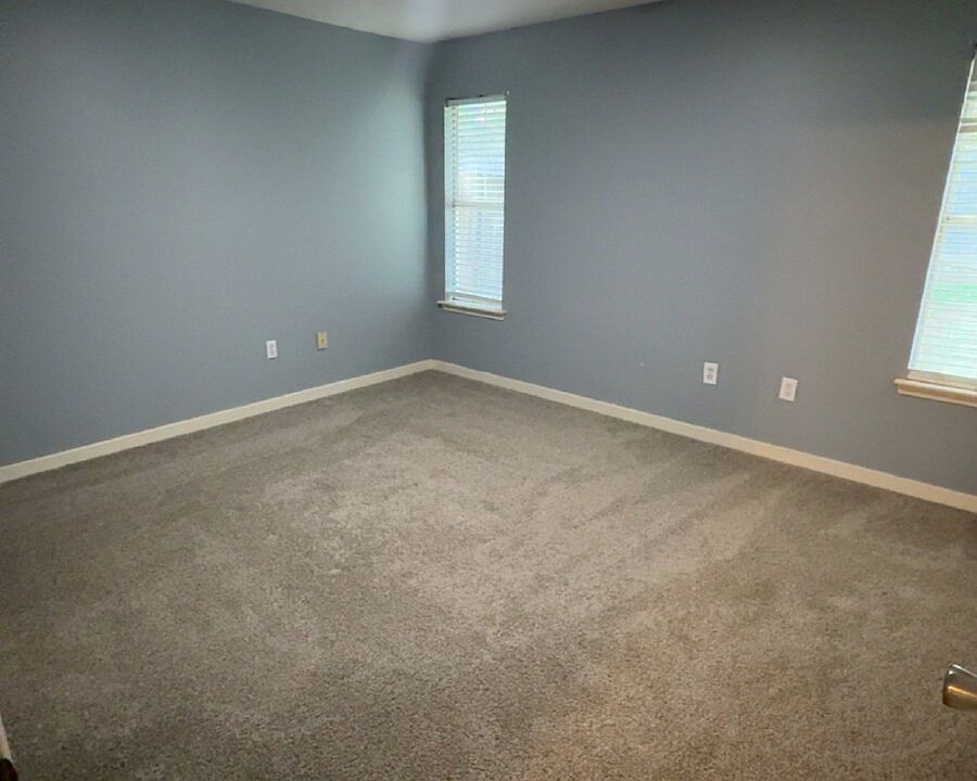 1st image of 1531 Chelsea Ln