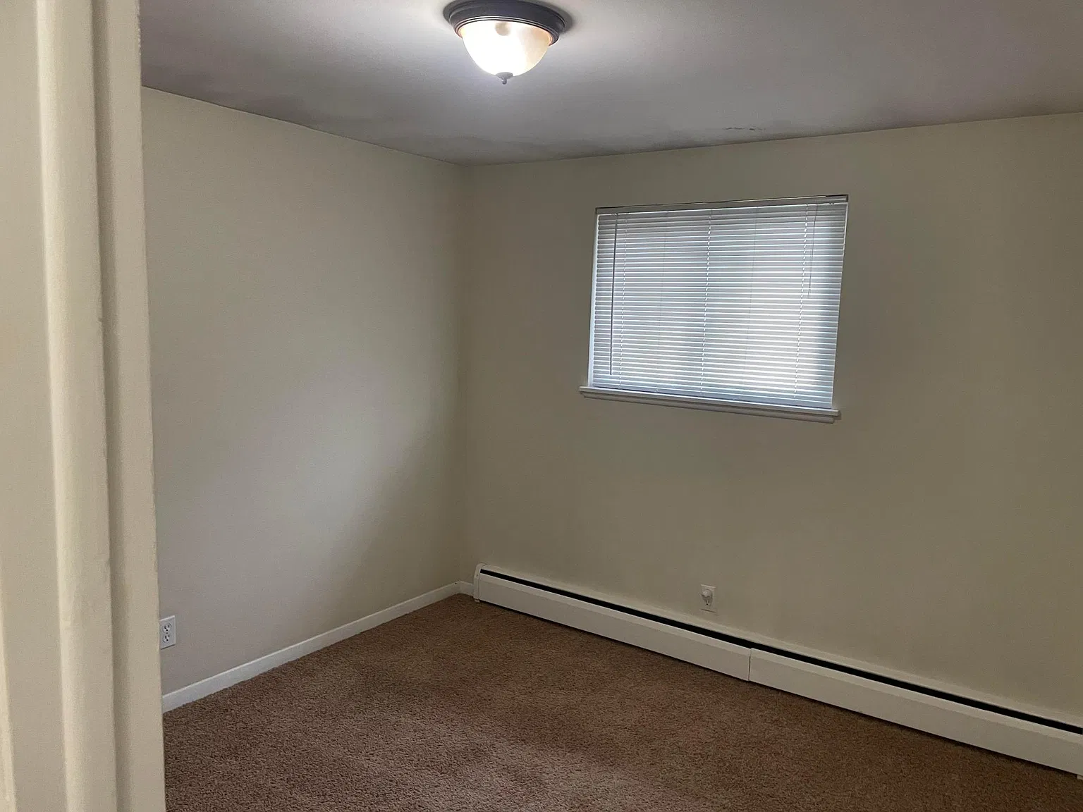 2 bed, $1,125 — Photo 4