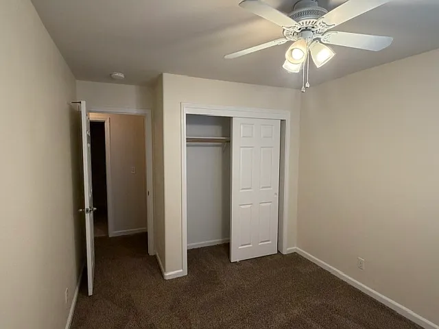 1930 Everett Ct — Photo 17