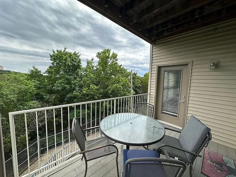 325 Majestic Dr #226 — Photo 18