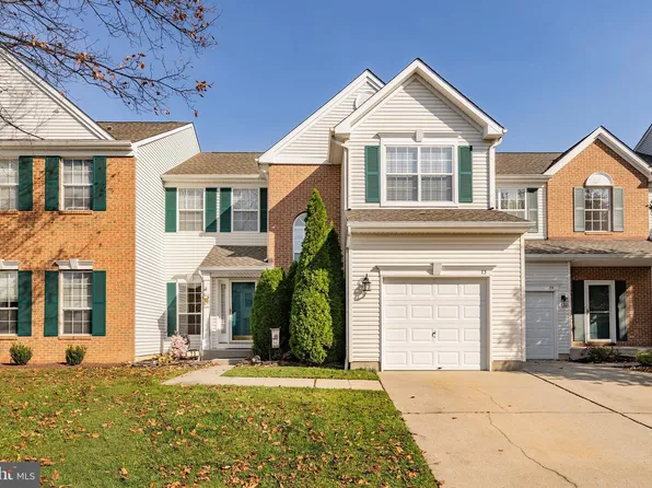 73 Windingbrook Rd, Bordentown, NJ 08505