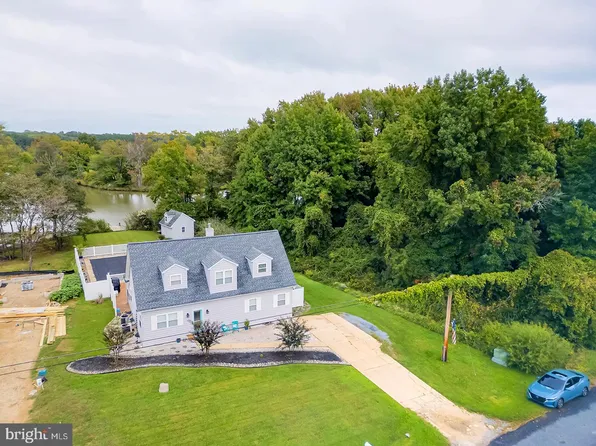 116 N Lake Dr, Stevensville, MD 21666