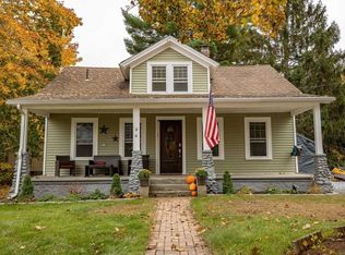 6 Prospect St, Oxford, MA 01540