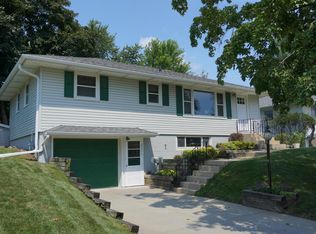 2211 18th St NW, Rochester, MN 55901