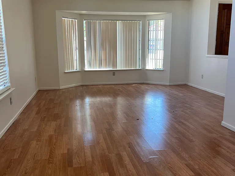 24691 Candlenut Ct — Photo 13