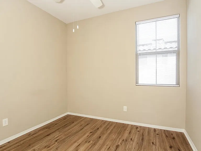 12164 W Superior Ave — Photo 13