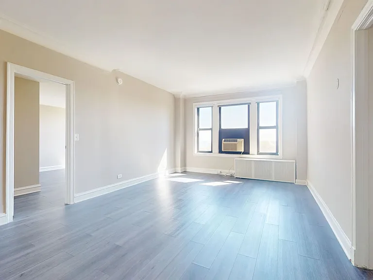 Dining/Living room