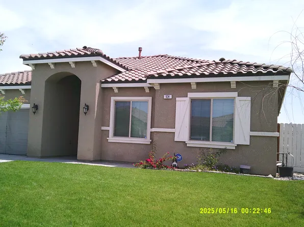 924 S Michelle Ave, Kerman, CA 93630