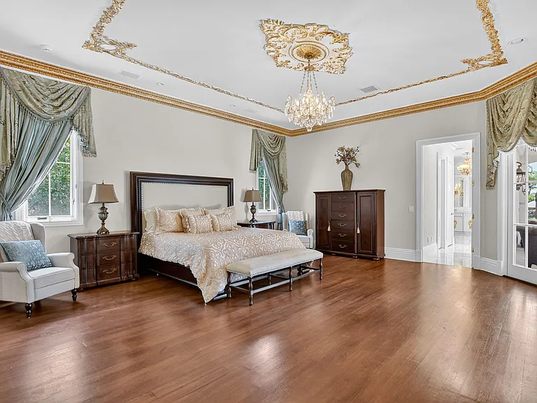 377 E Coconut Palm Rd — Photo 37