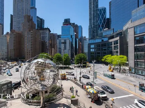 1 Central Park West image 16 of 17