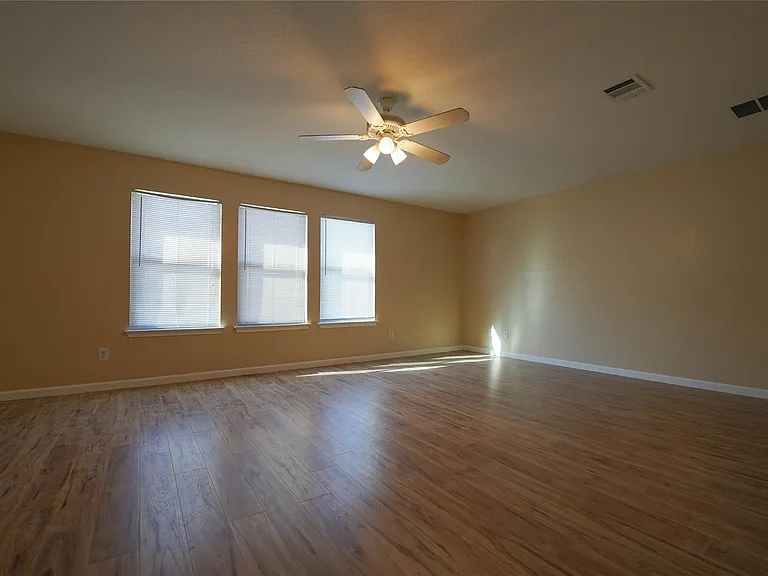 5520 Alomar Cv — Photo 18