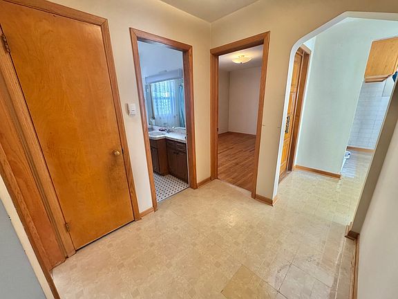 4th image of 5241 N Mobile Ave