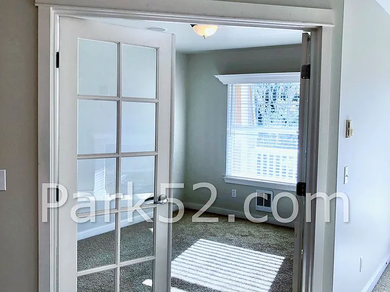 1851 McNeil Cir — Photo 6