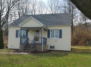 456 Dowdentown Rd, Pottsville, PA 17901