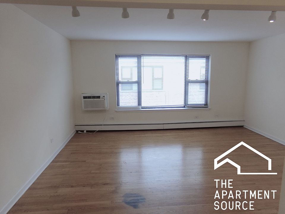 1st image of 6002 N Kenmore Ave APT 303