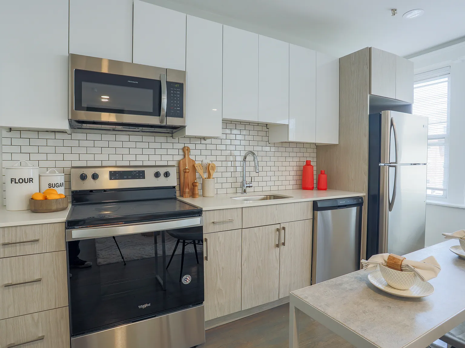 Studio, 450 sqft, $2,650 — Photo 4