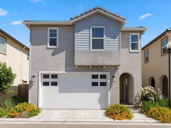 3767 Longford Way, Clovis, CA 93619