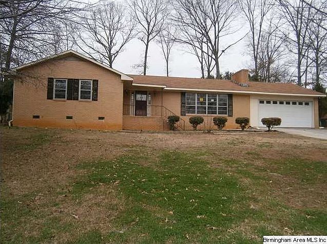 1st image of 900 Boswell Dr