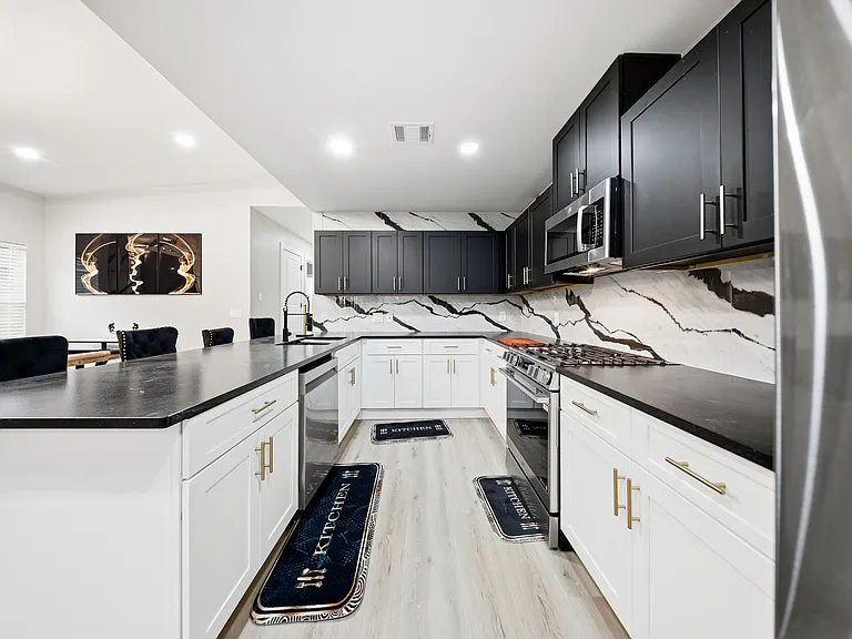 5207 Cortelyou Ln — Photo 12