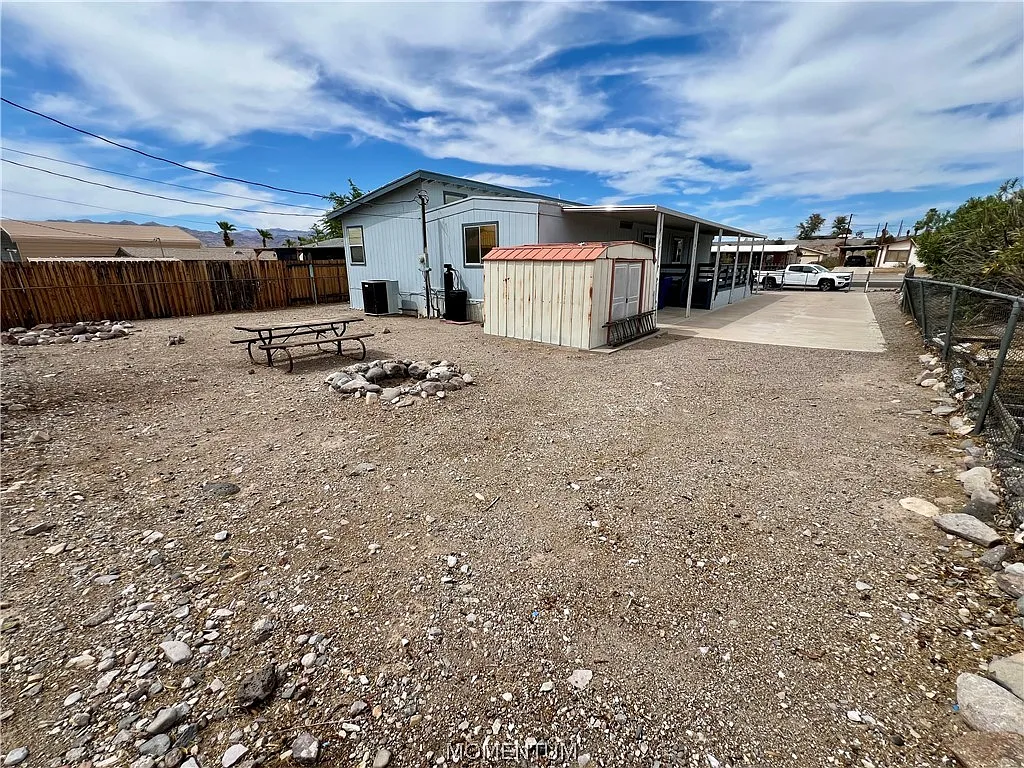 3 bed, 1415 sqft, $1,595 — Photo 3