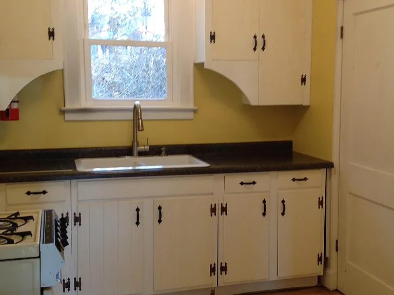 82 W Carpenter St #A — Photo 1