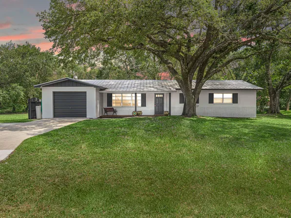 2789 Rainbow Drive, Fort Pierce, FL 34981