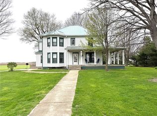 20542 Clinton Rd, Paris, IL 61944