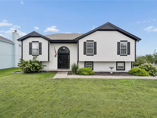 8501 NE 108th Ter, Kansas City, MO 64157