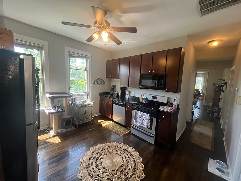3435 W McLean Ave #3F — Photo 7