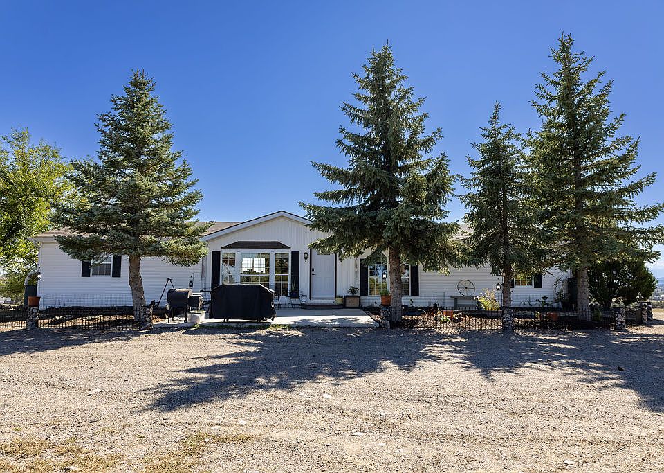 1st image of 4646 Clapper Flat Rd