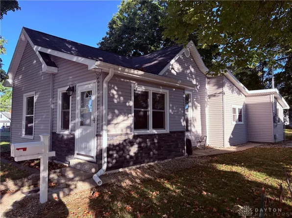 200 Pearl St, New Paris, OH 45347