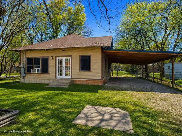 122 Robertson St, Sulphur Springs, TX 75482