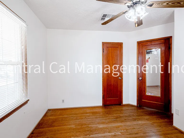 627 Hood Dr — Photo 13
