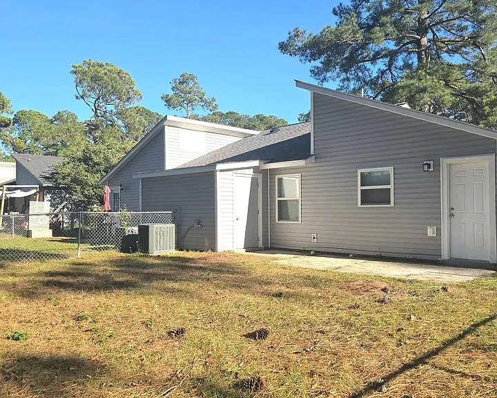 188 Village Cir #188 — Photo 12