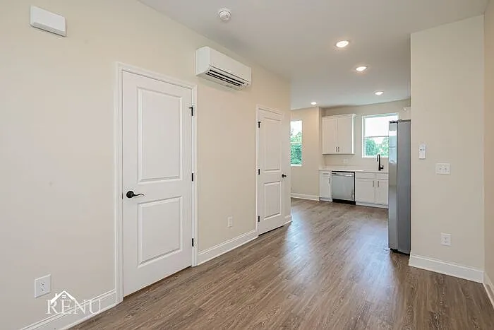 5765 Sofias Cir — Photo 11
