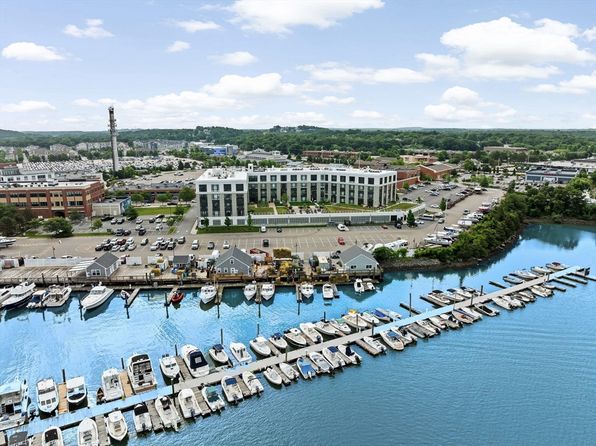 10 Shipyard Dr APT 517