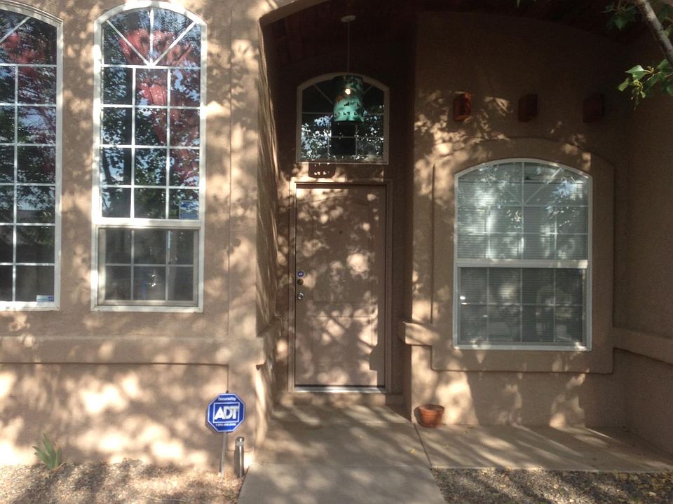 1st image of 3904 Camino Vis
