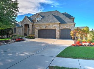 11304 W 163rd St, Overland Park, KS 66062