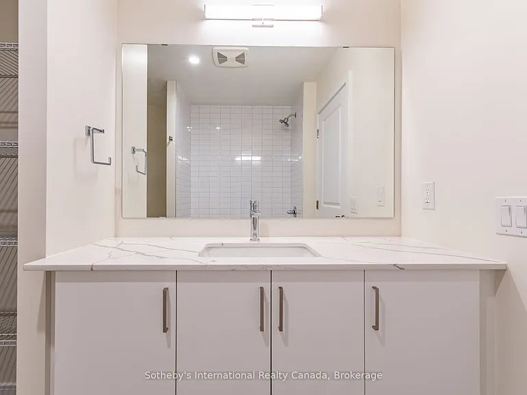 121 Mary St #411 — Photo 25